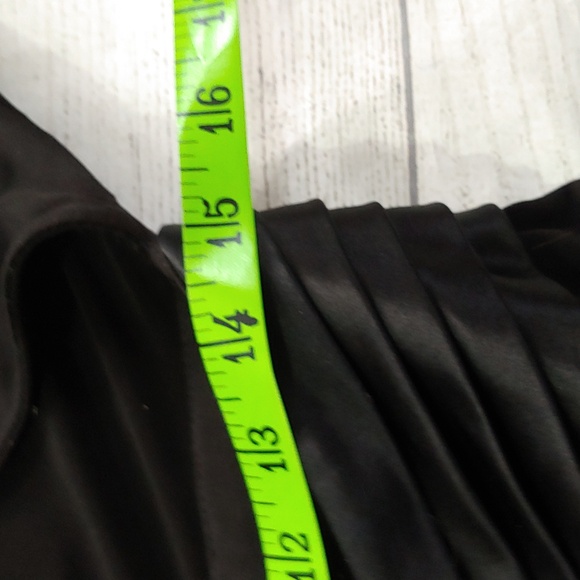 Sue Wong Black Ruched Sleeve Open Back Cocktail Dress - Picture 11 of 12